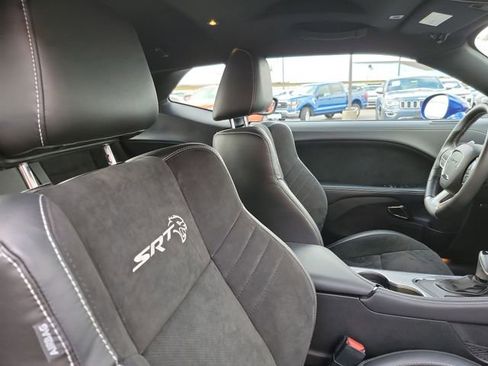 Used 2021 Dodge Challenger SRT Hellcat w/ Plus Package image 28