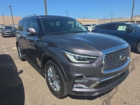 Used 2022 INFINITI QX80 Luxe w/ Cargo Package image 2