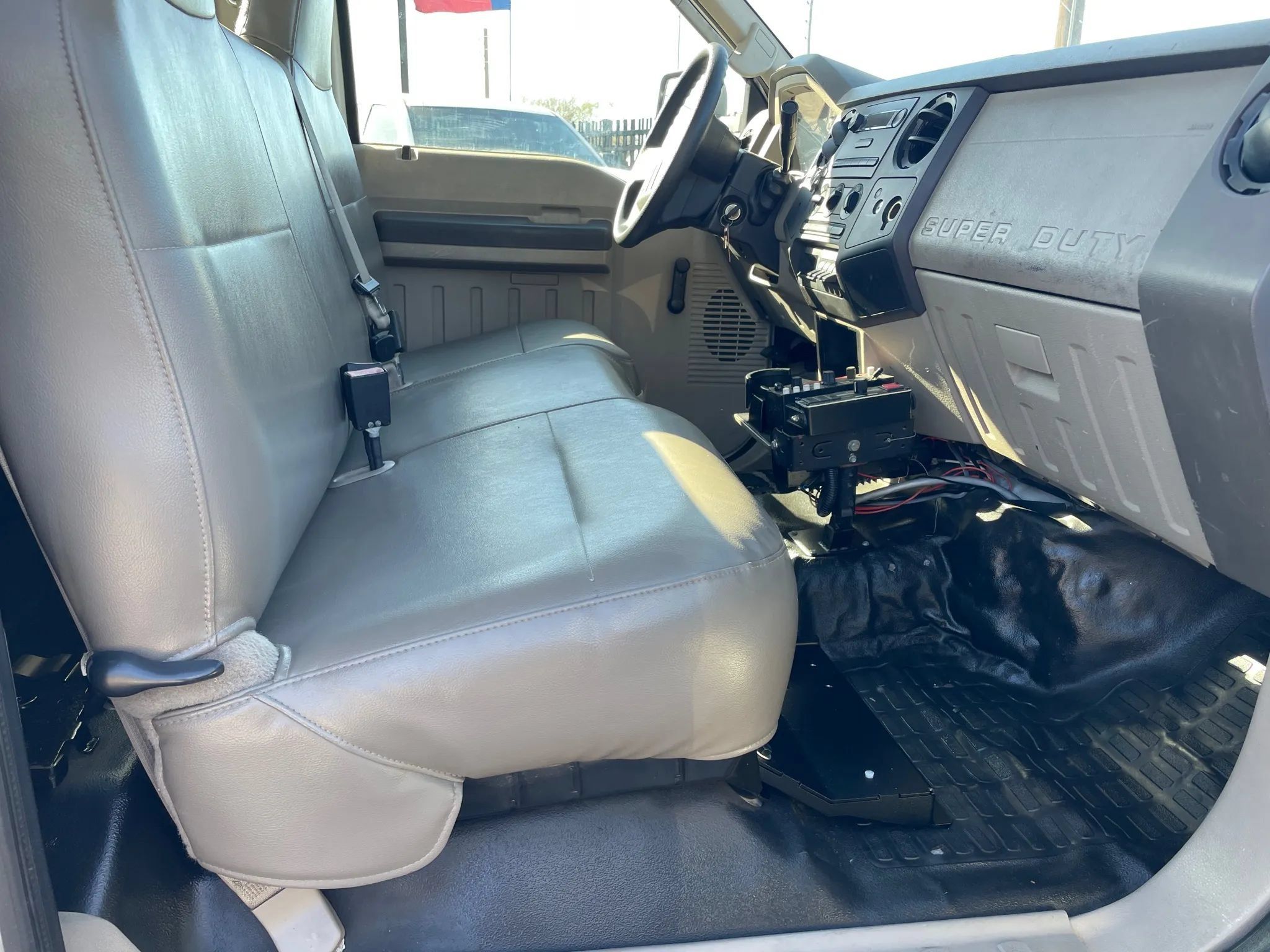Used 2008 Ford F550 Luxury RWD image 11