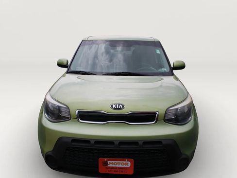 Used 2015 Kia Soul + FWD image 2