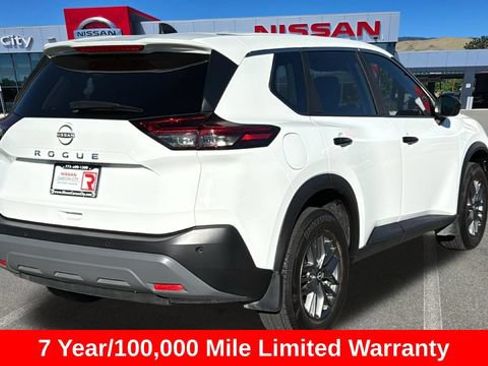 Certified 2023 Nissan Rogue S FWD image 3