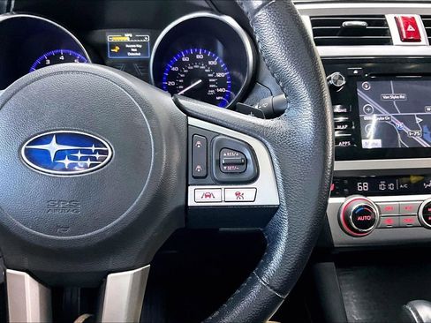 Used 2017 Subaru Legacy 2.5i Limited AWD/4WD image 12