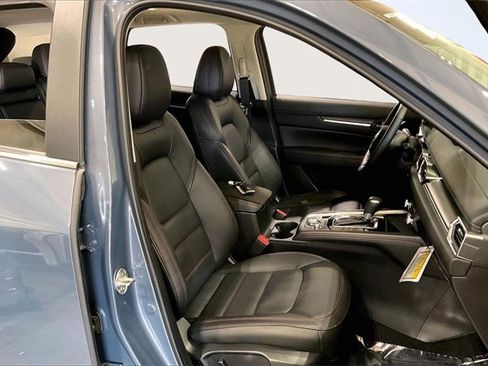 Used 2025 MAZDA CX-5 Carbon Edition image 7