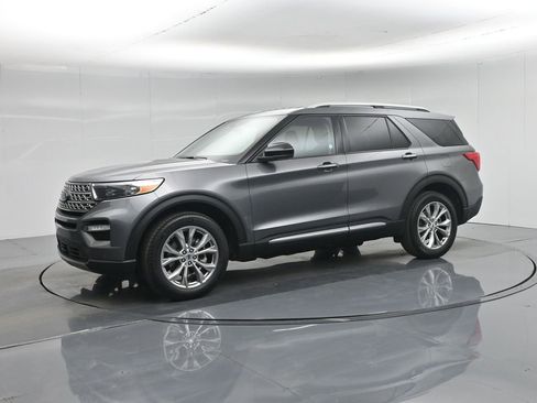 Certified 2023 Ford Explorer Limited image 30