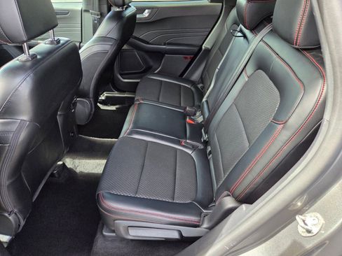 Certified 2025 Ford Escape ST-Line FWD image 11