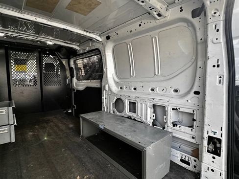 Used 2019 Ford Transit 250 130 Low Roof w/ Exterior Upgrade Package image 22