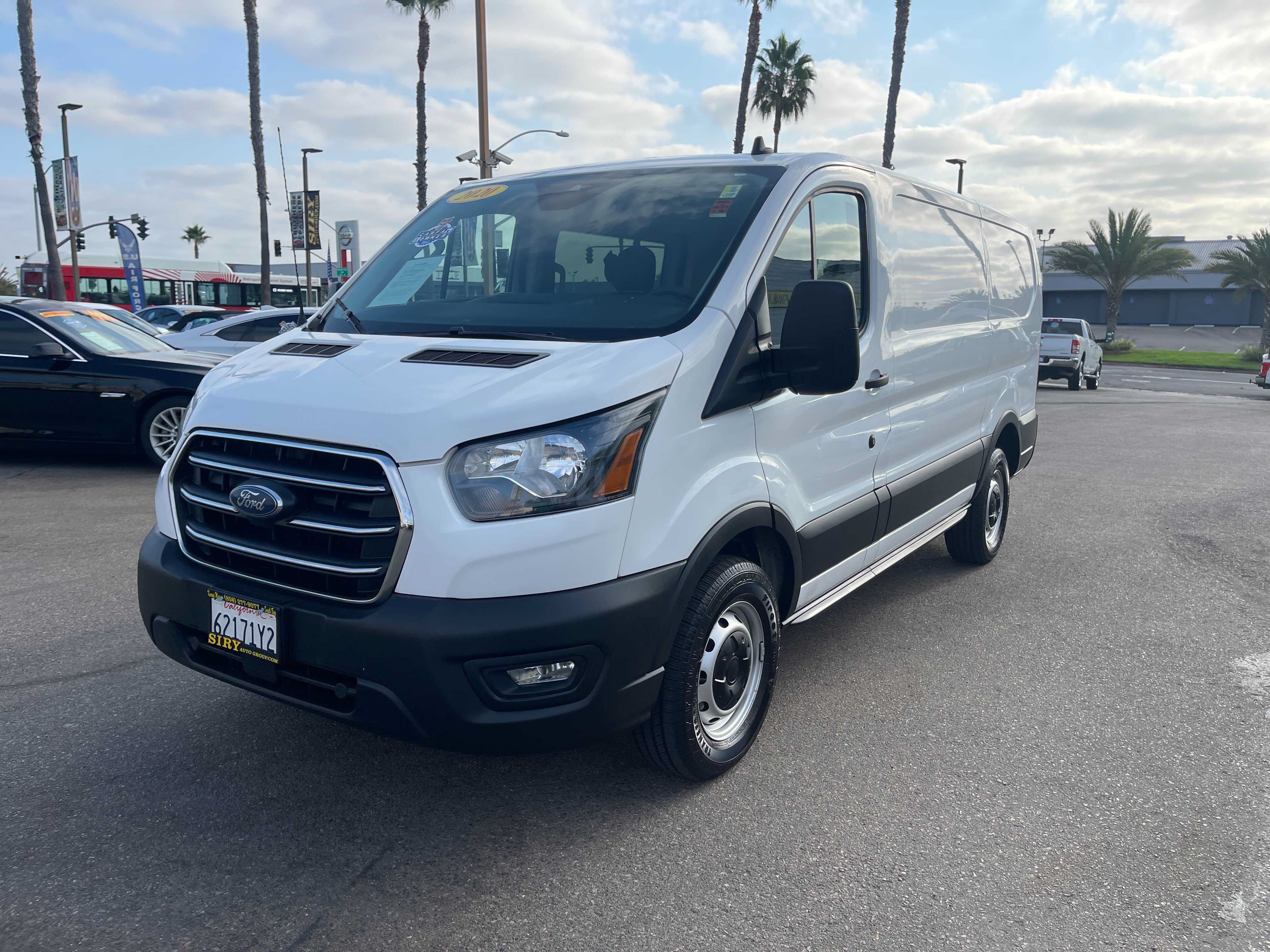Used 2020 Ford Transit 250 Low Roof RWD image 7