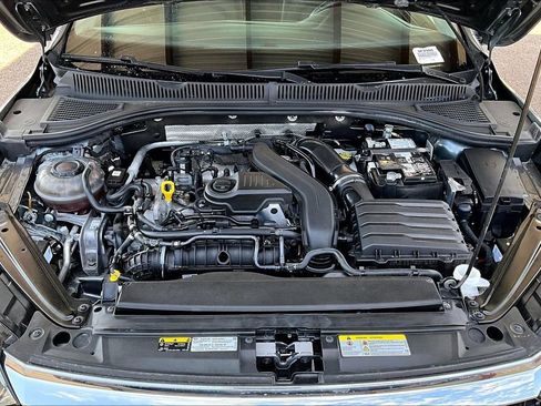 Used 2024 Volkswagen Jetta SE FWD image 29