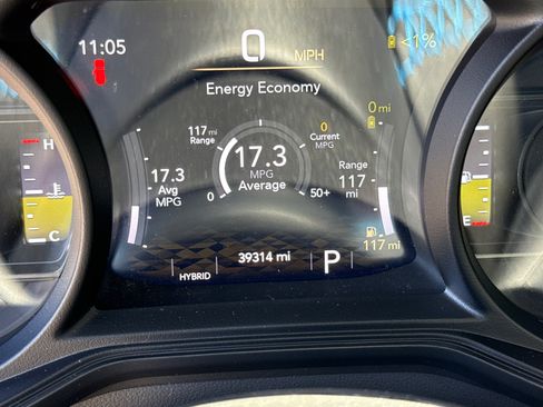 Used 2024 Jeep Wrangler Unlimited Rubicon 4xe AWD/4WD image 15