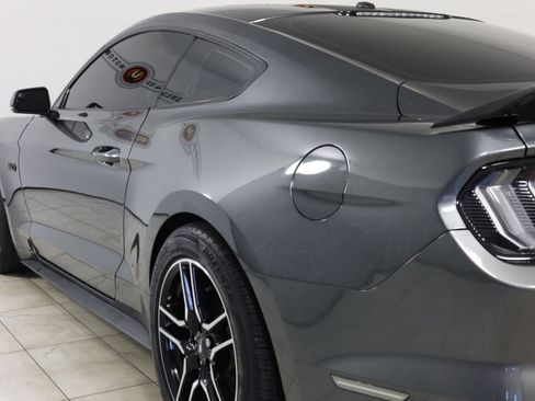 Used 2018 Ford Mustang GT Premium RWD image 41