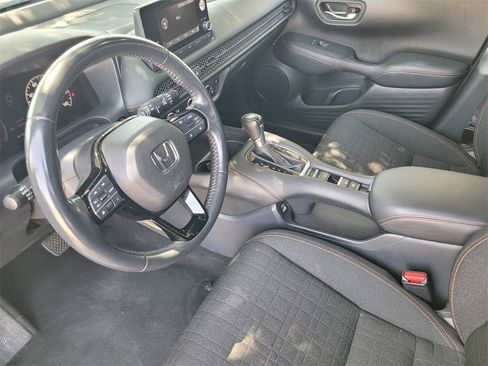 Used 2023 Honda HR-V Sport image 18