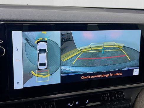 Certified 2025 Toyota Camry XLE w/ Premium Plus Package image 13