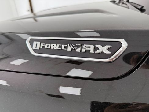 New 2025 Toyota Tacoma Limited image 8