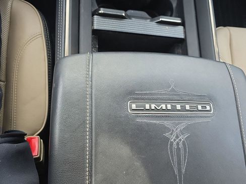 Used 2020 RAM 3500 Limited image 26