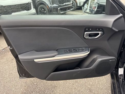 New 2025 Kia K4 GT-Line Turbo image 9