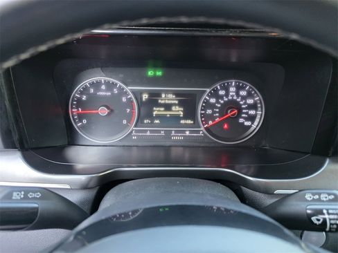 Used 2022 Kia Sorento S image 21