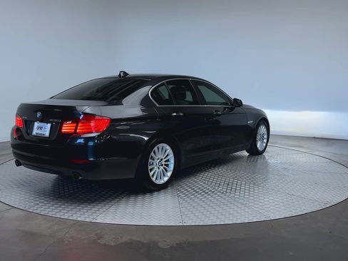 Used 2013 BMW 535i xDrive Sedan AWD/4WD image 8