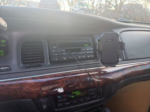 Used 2004 Mercury Grand Marquis LS image 16