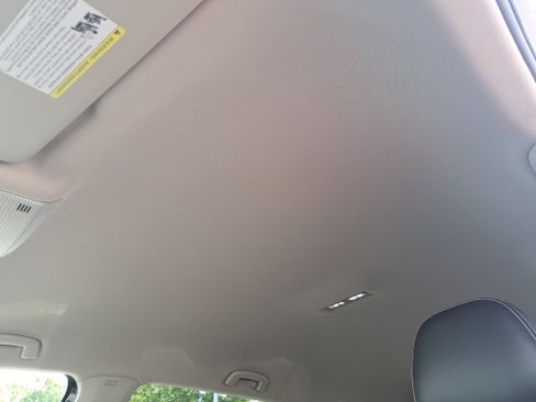 Used 2024 Volkswagen Atlas SE FWD image 30