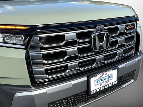 New 2026 Honda Pilot TrailSport image 30