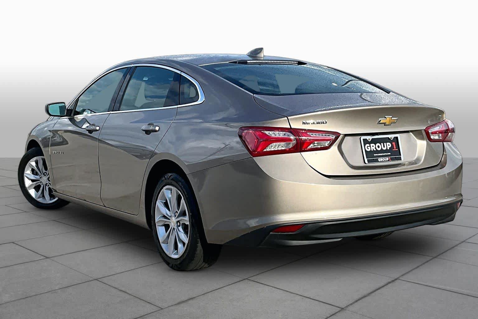 Used 2022 Chevrolet Malibu LT FWD image 12