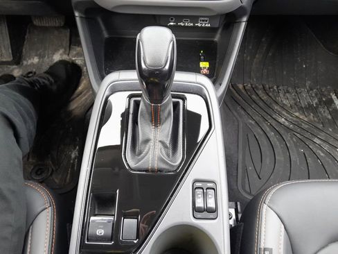 Certified 2025 Subaru Crosstrek 2.5i Limited image 23