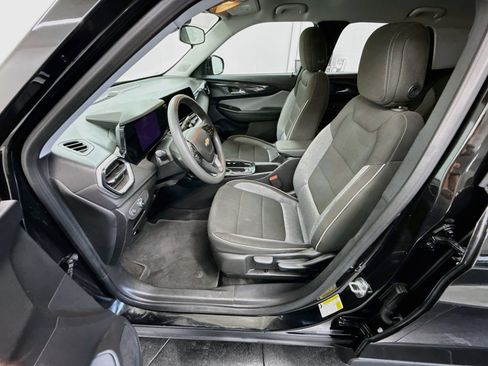 Used 2026 Chevrolet TrailBlazer LT w/ Driver Confidence Package FWD image 13