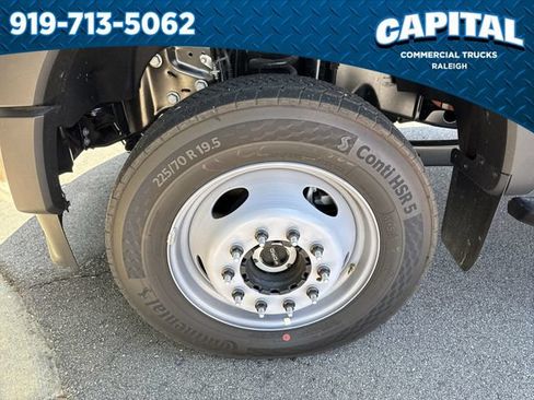 New 2026 Ford F550 4x4 SuperCab Super Duty image 15