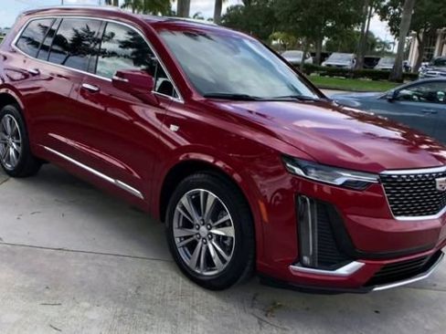 Certified 2023 Cadillac XT6 Premium Luxury FWD image 2