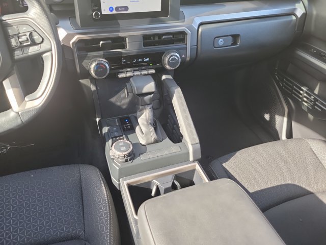 Used 2026 Toyota 4Runner SR5 AWD/4WD image 18