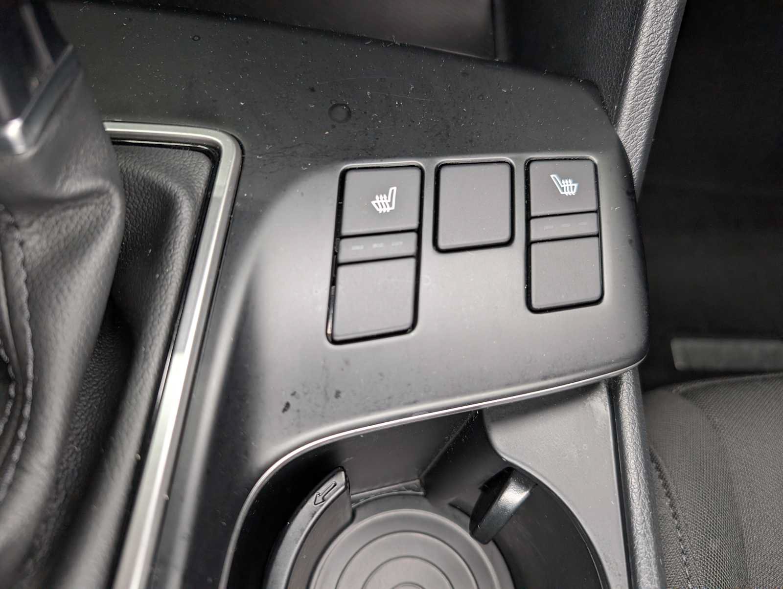 Certified 2025 Kia Sportage LX AWD/4WD image 28