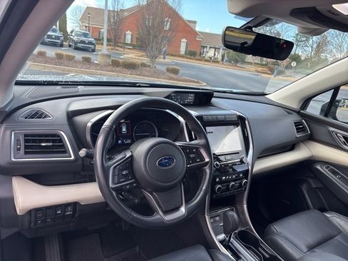 Used 2019 Subaru Ascent Limited w/ Popular Package #2A image 11