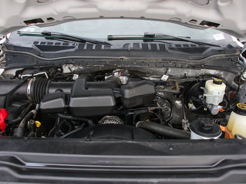 Used 2019 Ford F250 XL w/ Power Equipment Group image 19