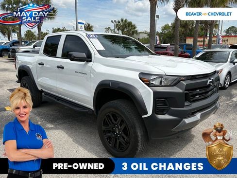 Used 2025 Chevrolet Colorado Trail Boss AWD/4WD image 9