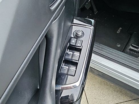 Used 2023 MAZDA CX-9 Touring image 11