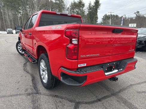 Used 2023 Chevrolet Silverado 1500 Custom image 10
