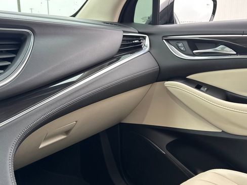 Used 2023 Buick Enclave Essence w/ Experience Buick Package image 24