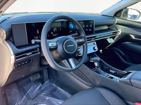 Used 2025 Hyundai Tucson SEL image 14