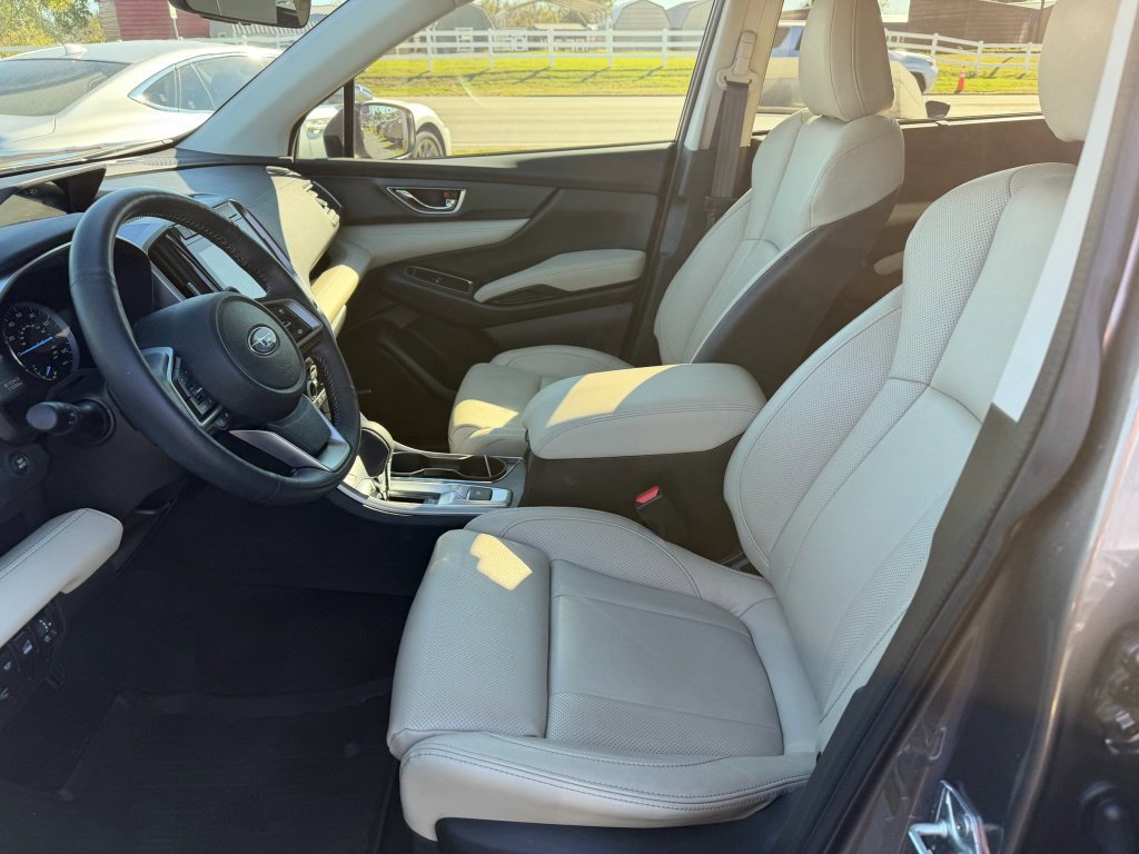 Used 2022 Subaru Ascent Limited w/ Technology Package AWD/4WD image 9