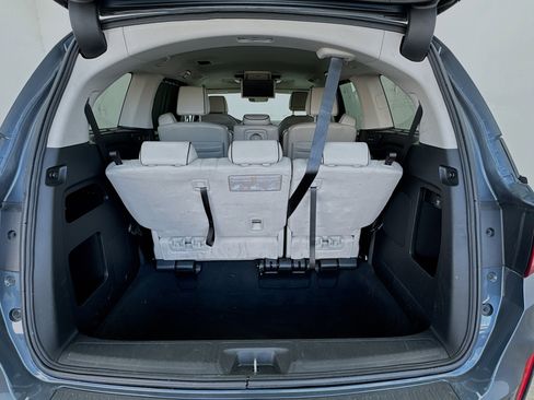 Used 2025 Honda Odyssey Touring image 19