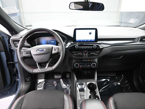 Used 2025 Ford Escape ST-Line Select image 17