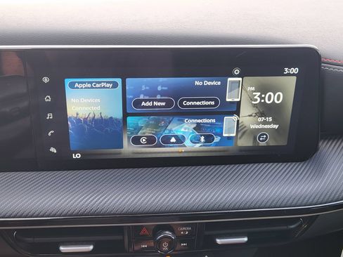 Certified 2025 Nissan Kicks SR FWD image 20
