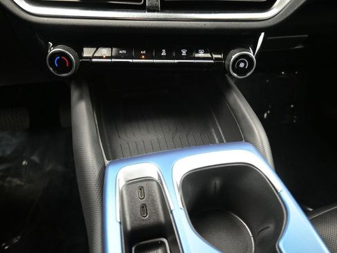 Used 2025 Chevrolet Equinox EV LT w/ Convenience Package image 26