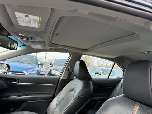 Used 2020 Toyota Camry XLE w/ Driver Assist Package image 9