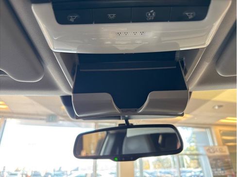 Used 2023 Mitsubishi Outlander SEL image 24