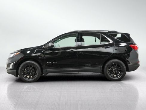 Used 2018 Chevrolet Equinox LT w/ Sun & Infotainment Package AWD/4WD image 2