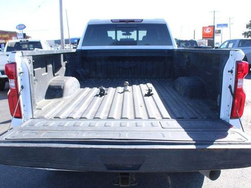 Used 2021 Chevrolet Silverado 3500 LTZ image 6