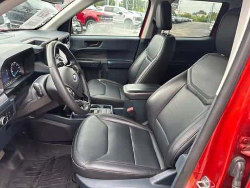 Used 2023 Ford Maverick Lariat w/ Lariat Luxury Package FWD image 16