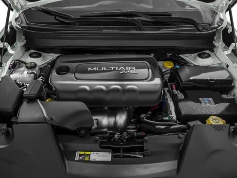 Used 2017 Jeep Cherokee High Altitude AWD/4WD image 13