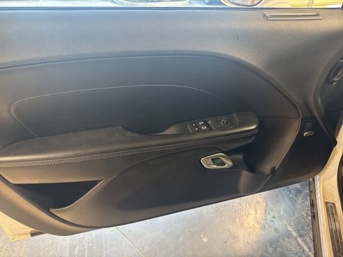 Used 2018 Dodge Challenger SXT Plus image 14